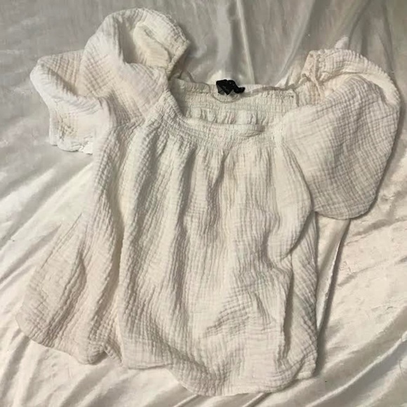 Off the Shoulder Top White - Picture 1 of 2